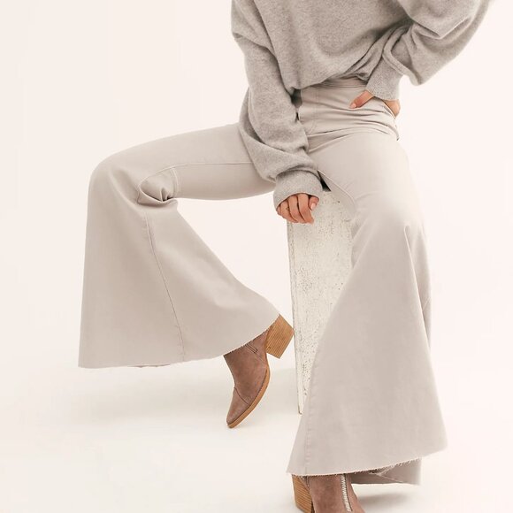 Free People 'Just Float On' Flare Jeans - Picture 2 of 9